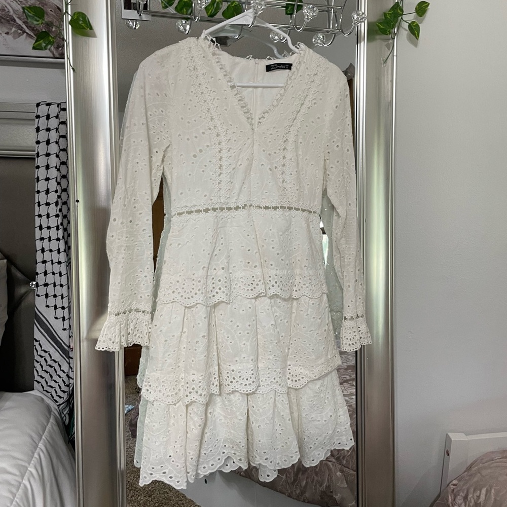 white dress